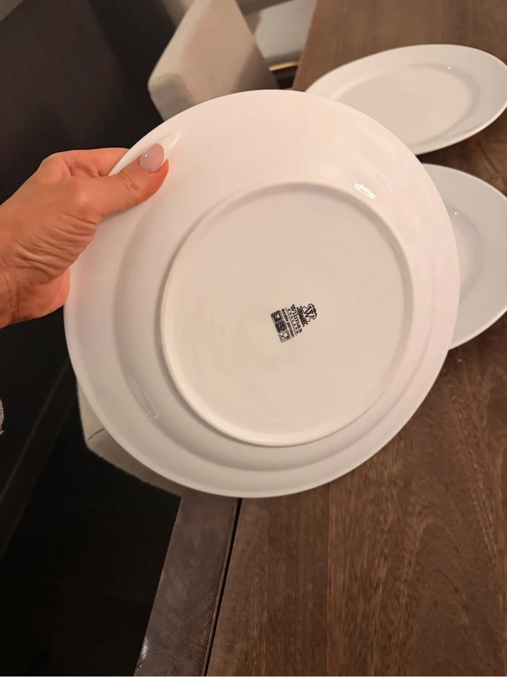 White Ceramic Dinner Plates - Classic Round Set of 3 Porcelin 11 inch - Picture 2 of 4